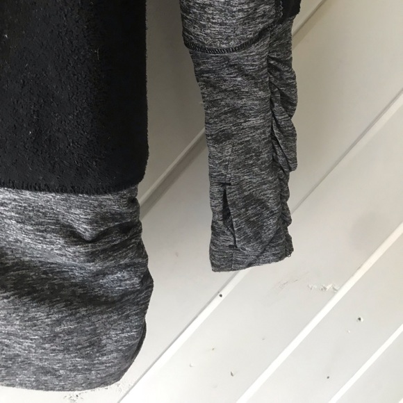 Lululemon Don’t Hurry Be Happy Fleece Pullover - Picture 4 of 5